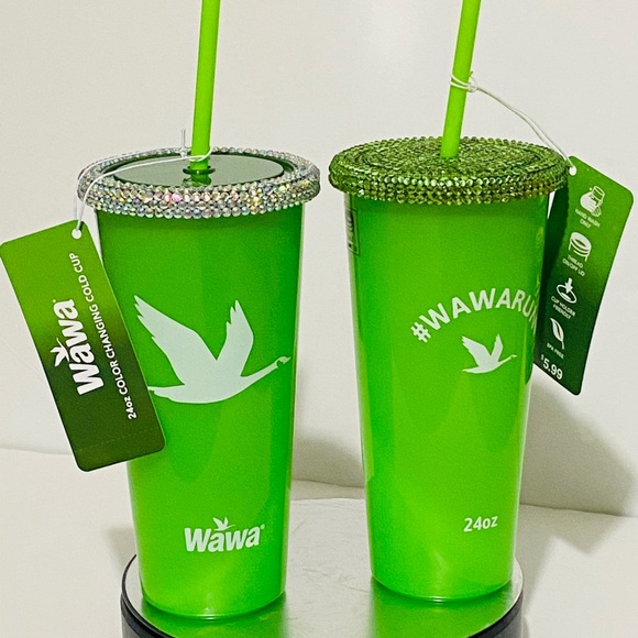 Rhinestone Wawa Green Color Changing Cold Cup - Picture 5 of 5